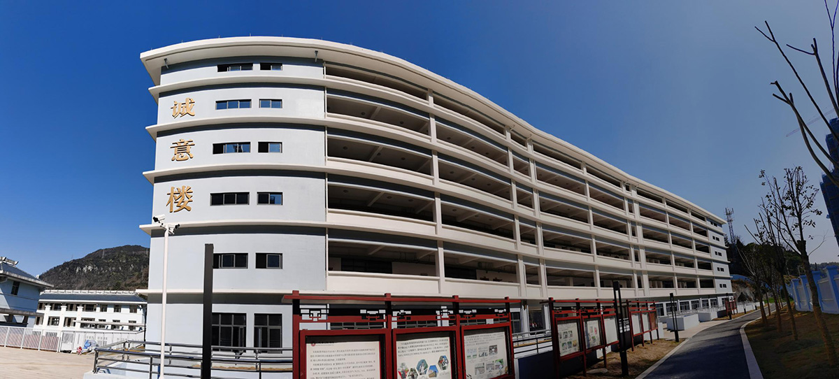 1618626667765965.jpg 1618626667765965.jpg